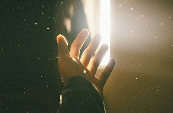 Hand pic